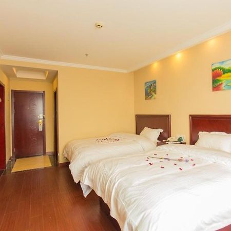 Greentree Inn Taizhou New District Hospital Of People' S Hospital Mingliu Express Hotel 외부 사진