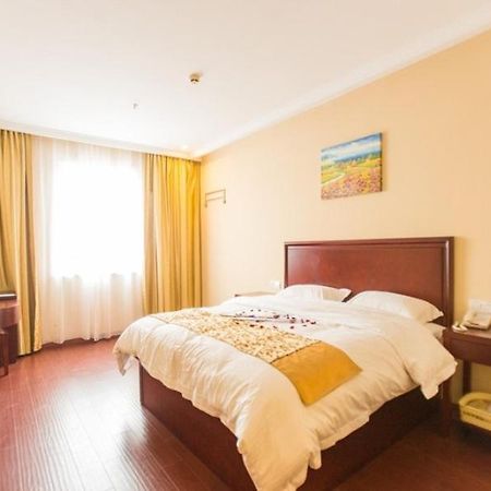 Greentree Inn Taizhou New District Hospital Of People' S Hospital Mingliu Express Hotel 외부 사진